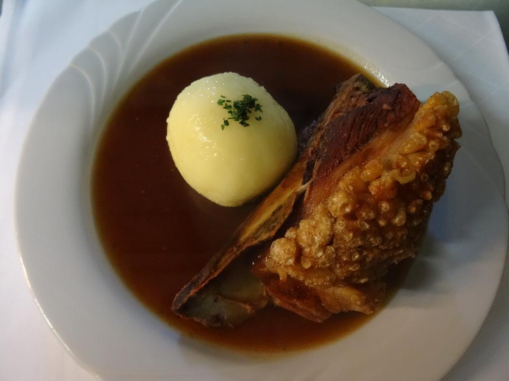 Gasthof Zum Goldenen Lamm Wettelsheim Eksteriør billede