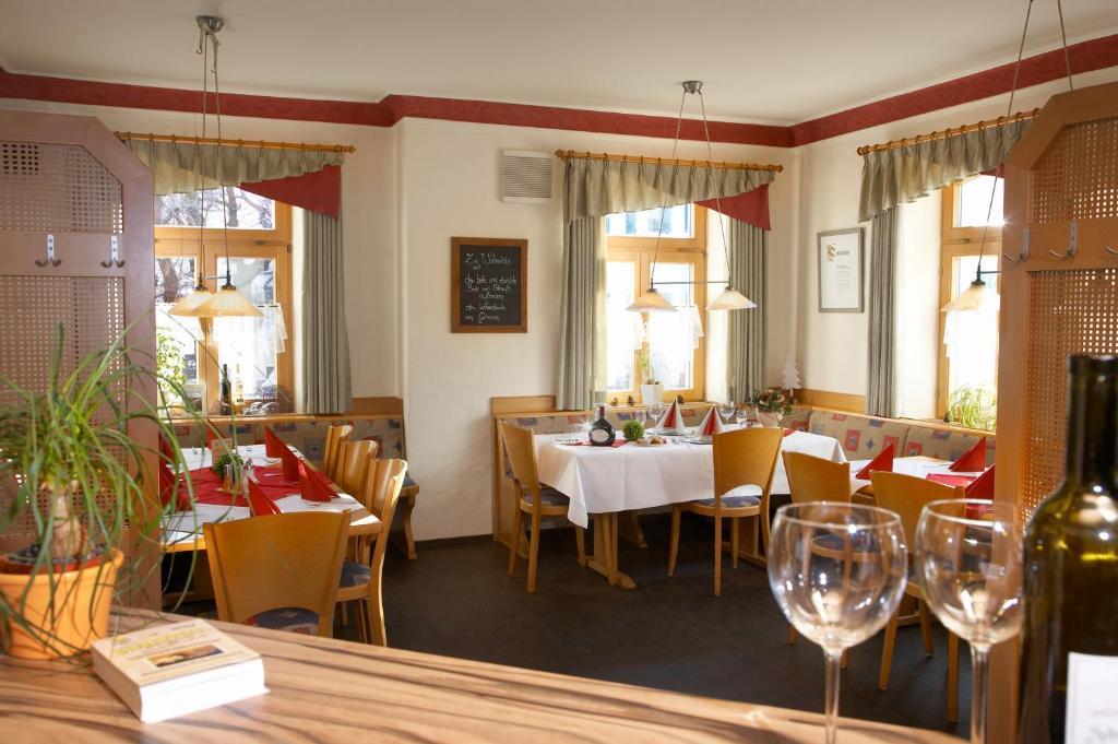 Gasthof Zum Goldenen Lamm Wettelsheim Eksteriør billede