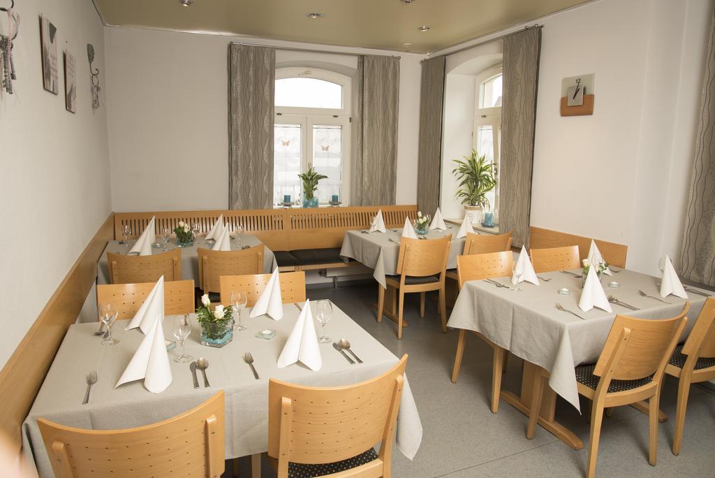Gasthof Zum Goldenen Lamm Wettelsheim Eksteriør billede